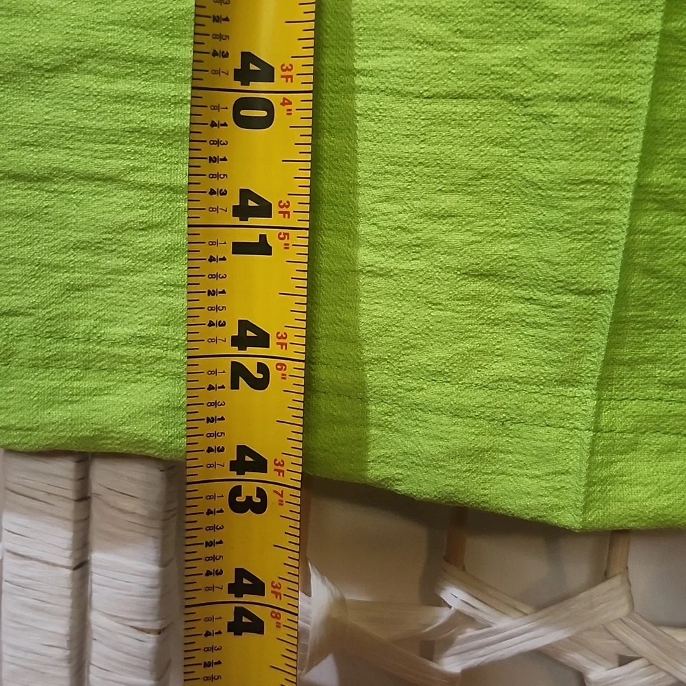 DKNY- NWT Bright Green Wide Leg Pants - Picture 8 of 8